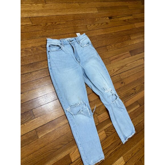 Abercrombie & Fitch Jeans Curve Love Mom High Rise Light Wash Denim Size 6 Blue - Picture 3 of 7